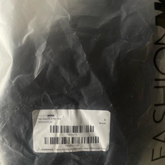 NWT Two Sides To It Mini Skirt - Picture 4 of 5